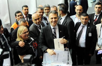Fikret Orman Oyunu Kullandı