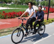 LEVENT KıLıÇ - Görme Engellilerin Bisiklete Binme Hayalleri Gerçek Oldu