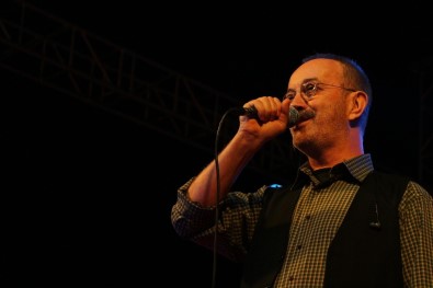 Hüsnü Arkın, Kuşadalı Hayranlarıyla Buluştu