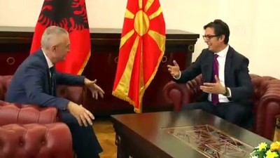 Kuzey Makedonya'nın Yeni Cumhurbaşkanı Pendarovski Görevine Başladı