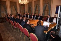 İLKER GÜNDÜZÖZ - Okçular Vakfından 'Malazgirt' Konulu Toplantı