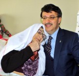 KAYHAN TÜRKMENOĞLU - Türkmenoğlu'ndan Anneler Günü Mesajı