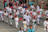 BADMINTON - Denizli'de 1919 Genç Aynı Anda Zeybek Oynayacak