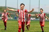 FELSEFE - Felsefe Kardeşleri Yeşil Sahada Buluştu