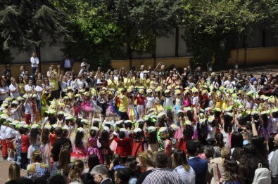 GKV'de Çocuk Karnavalı Coşkusu