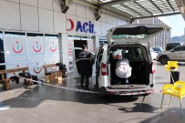 MUAMMER AKSOY - İş Adamı Hareket Halindeki Otomobilde Kafasına Sıktı