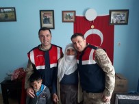 ANNELER GÜNÜ - Jandarmadan Anneler Günü Etkinliği