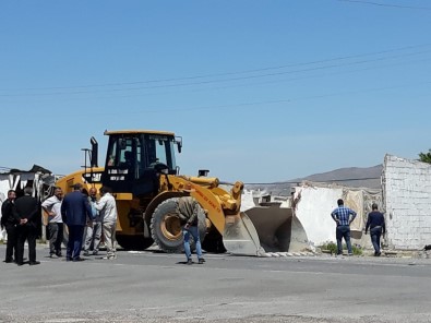 Kapadokya'da 40 Kaçak Yapı Daha Yıkıldı