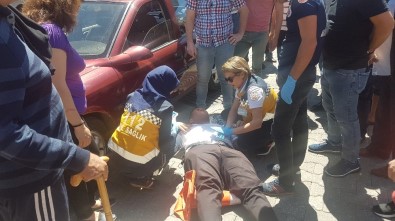 Manavgat'ta Motosiklet Kazası Açıklaması 1 Yaralı