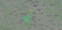 MILANO - Arızalanan Rus Yolcu Uçağı Acil İniş Yaptı