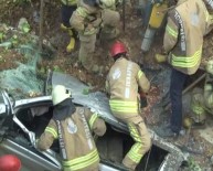 KAYABAŞı - Başakşehir'de Çöken Duvarın Altında Bir Kişinin Cansız Bedenine Ulaşıldı