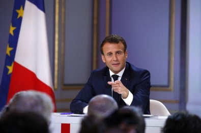 Macron'dan Ölen Fransız Askerlerine İlişkin Açıklama