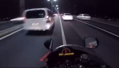 Motosiklet sürücüsü terör estirdi!