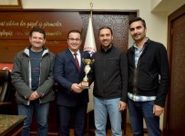 MEHMET KANAR - Paraşütçülerin Hedefi Milli Takım