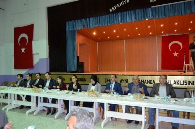 Refahiye Muhtarlar Derneğince İftar Yemeği Düzenlendi