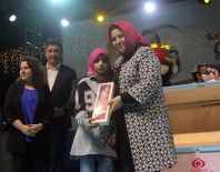 Sultangazi'de 'İyilik' Yapan Çocuklar Ödüllendiriliyor