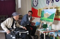RESİM ATÖLYESİ - Süsleme Yaparken Engelli Olan Ressam, Şimdi Engellilere Resim Öğretmek İstiyor