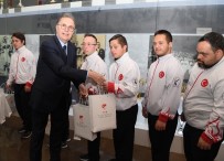 CENGIZ ZÜLFIKAROĞLU - TFF Başkanı Hüsnü Güreli, Down Sendromlular Milli Takımı İle Bir Araya Geldi