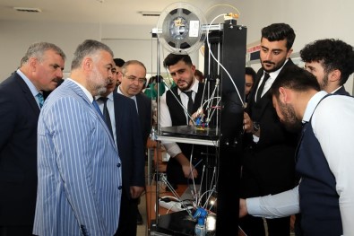 Tokat Gaziosmanpaşa Üniversitesinde Proje Günleri Başladı