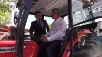 ÇİFTÇİLER GÜNÜ - Yozgatlı Traktör Üreticisinden Tunceli Belediyesine Traktör Bağışı