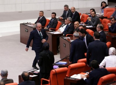 İYİ Parti Milletvekili Nuhoğlu'na İki Oturum Çıkarma Cezası
