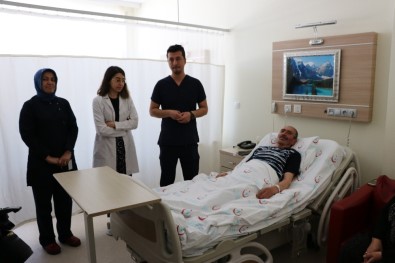 Niğde'de İlk Defa Prostat Kanseri Ameliyatı Yapıldı