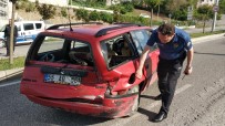 PIYADE - Samsun'da Trafik Kazası Açıklaması 2 Yaralı