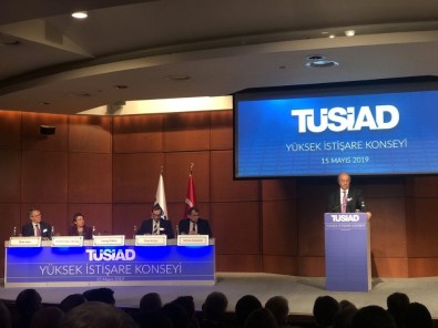 TÜSİAD'da Ekonomiden Çok Siyaset Konuşuldu