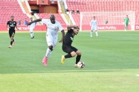 BALıKESIRSPOR - Balıkesirspor Baltok'ta Beleck Ve Otoo, Sözleşmesini Feshetti