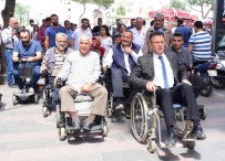 ARABA AKÜSÜ - Başkan Öküzcüoğlu Tekerlekli Sandalyede