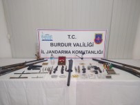 BURDUR MERKEZ - Burdur'da Uyuşturucu Ve Göçmen Kaçakçılığı Operasyonu