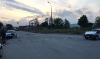 SÜLEYMANIYE - Bursa'da Trafik Kazası Açıklaması 1 Yaralı