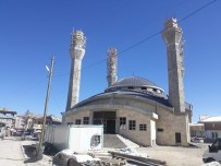 CAMİİ - Çaldıran Merkez Camii Yapımı Yeniden Başlatıldı