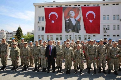 Engelliler Çakı Gibi Asker Oldu