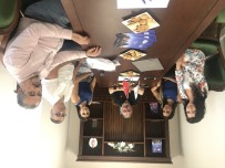 TÜRKIYE VOLEYBOL FEDERASYONU - Milli Sporculara Yavuzlar İnşaat Sponsor Oldu