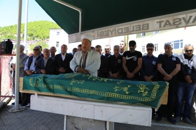 Somali'de Bombalı Saldırıda Öldürülen Türk Mühendis Memleketi Artvin'de Son Yolculuğuna Uğurlandı