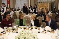 KARA KUVVETLERİ KOMUTANI - Bakan Akar Gaziler Ve Aileleriyle İftarda Buluştu