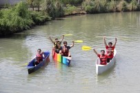 DÜZCE ÜNİVERSİTESİ - Betondan Yapılan Kanolar Suda Yüzdürüldü