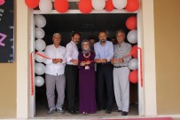 AHMET KORKUT - Hayat Boyu Eğitim Merkezi'nde Giyim Sergisi Açıldı