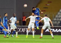 KORAY GENÇERLER - İlk Yarı Konyaspor'un Üstünlüğüyle Bitti