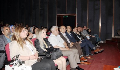 Kartal'da 'Çocuk İstismarı Ve Mahremiyet Eğitimi' Semineri Düzenlendi