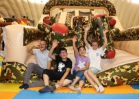 EMIN KOÇ - Özel Bireyler Zıp Zıp Park'ta Eğlendi