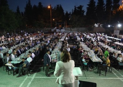 Şahin, Yavuzelilerle İftarını Açtı