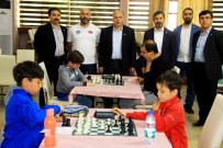 MATEMATIK - 19 Mayıs Atatürk'ü Anma Satranç Turnuvası Başladı