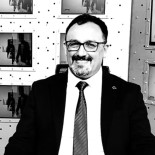 BENZERLIK - Fazla Kilo Kıl Dönmesine Sebep Oluyor