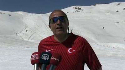 Hakkari'de Mayısta Kayak Keyfi