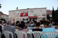 CAMİİ - Kaymakamlık Ve Belediyeden Kardeşlik Sofrası
