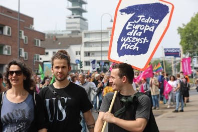 AP Seçimleri Öncesi Almanya'da Irkçı Karşıtı Gösteri