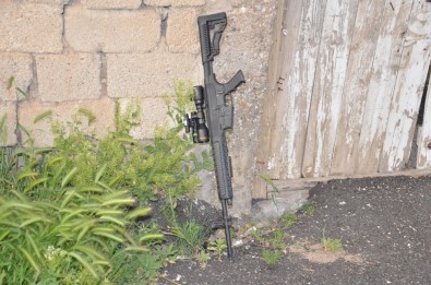 Av Tüfeğiyle Etrafa Ateş Açtı Açıklaması Teyzesini Öldürdü, 2 Kişiyi Yaraladı