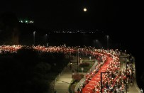 ŞEBNEM FERAH - Binlerce Antalyalı Dev Bayrak Ve Meşalelerle Yürüdü